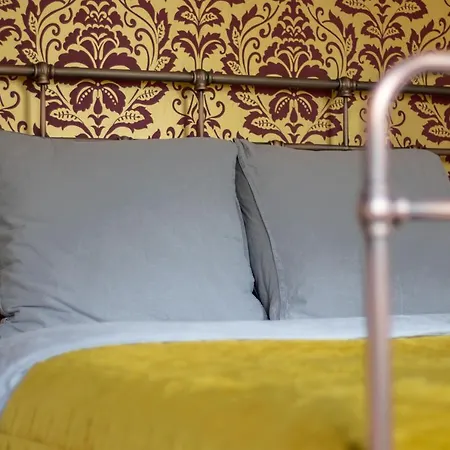 Sfeervolle Le Moulin De La Place Bed & Breakfast