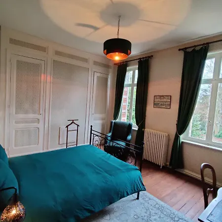 Bed & Breakfast Sfeervolle Le Moulin De La Place Hargicourt
