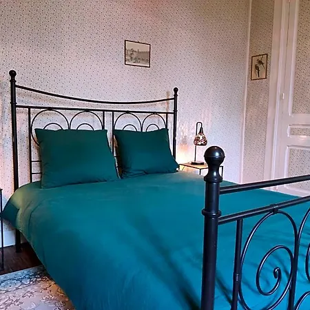 Bed & Breakfast Sfeervolle Le Moulin De La Place